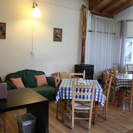 Capuralli Hotel Педулас Екстериор снимка