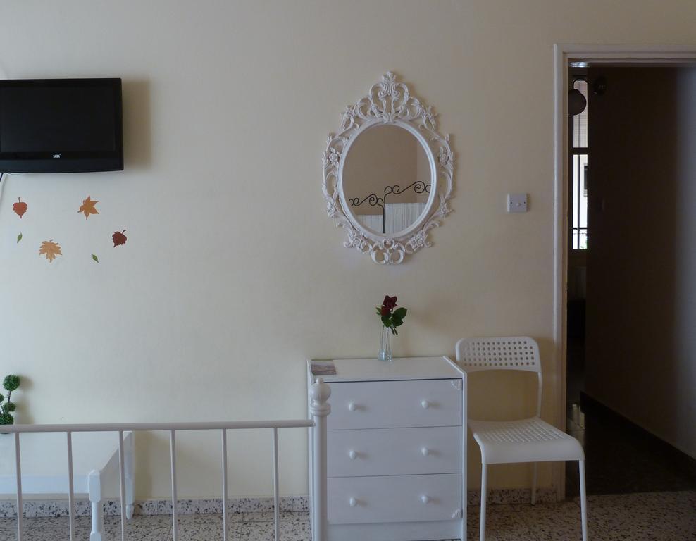 Capuralli Hotel Педулас Екстериор снимка